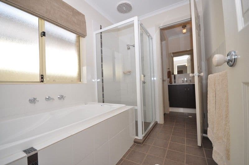 17 Kimvu Court, MUNNO PARA WEST SA 5115, Munno Para West - Thumbnail 3