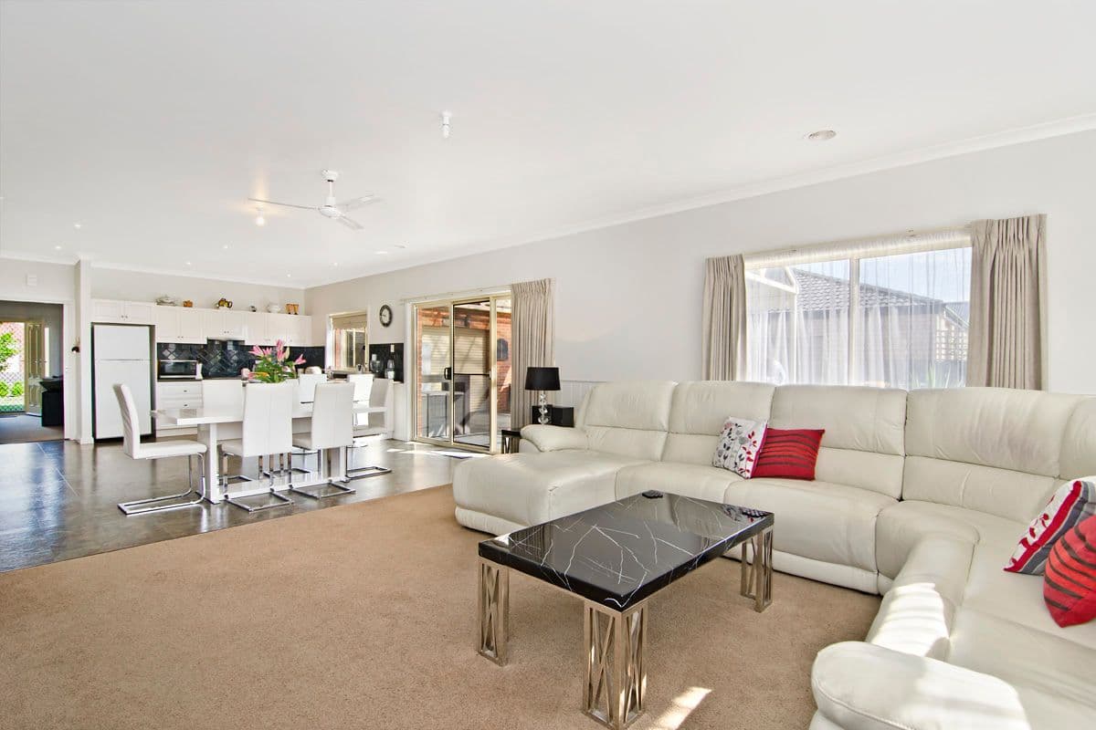 10 Lockett Drive, Warrnambool VIC 3280, Warrnambool - Thumbnail 2