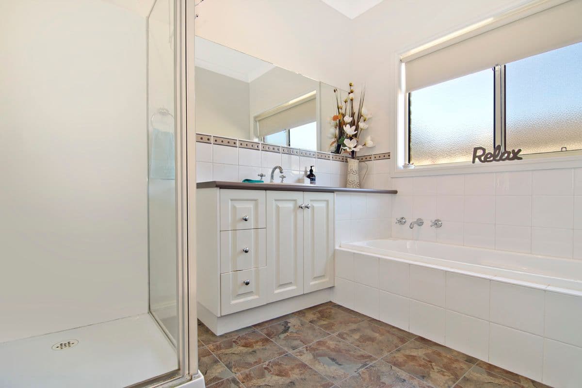 10 Lockett Drive, Warrnambool VIC 3280, Warrnambool - Thumbnail 6
