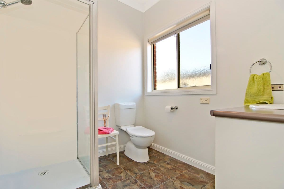 10 Lockett Drive, Warrnambool VIC 3280, Warrnambool - Thumbnail 7