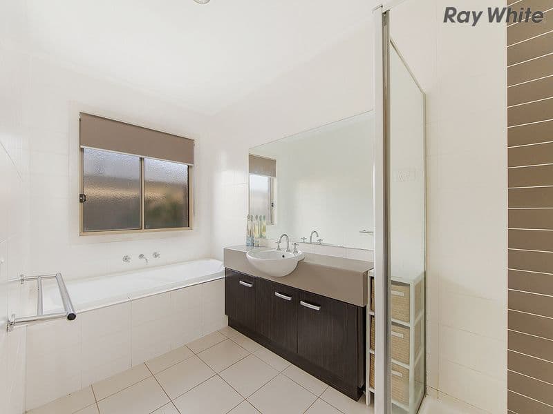 31 Pimelea Terrace, St Albans VIC 3021, St Albans - Thumbnail 6