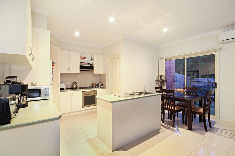 136 Ferntree Gully Road, OAKLEIGH EAST VIC 3166, Oakleigh East - Thumbnail 3