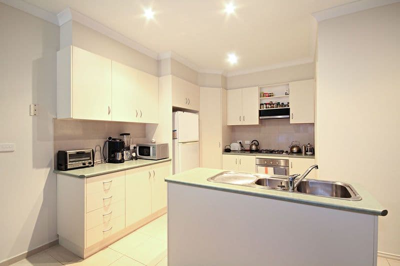 136 Ferntree Gully Road, OAKLEIGH EAST VIC 3166, Oakleigh East - Thumbnail 4