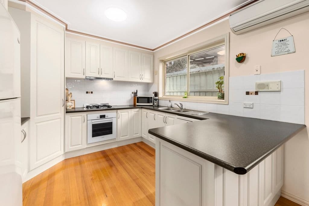 7 Gregg Street, Diamond Creek VIC 3089, Diamond Creek - Thumbnail 2