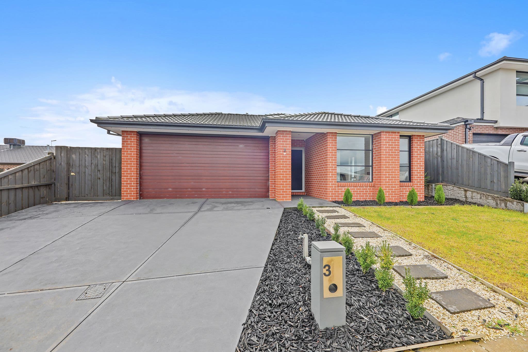 3 Holly Street, Warragul VIC 3820, Warragul - Thumbnail 3