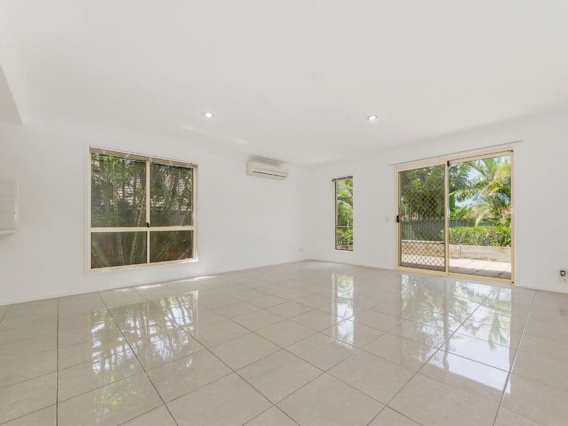 37 Ward Street, Southport QLD 4215, Southport - Thumbnail 3