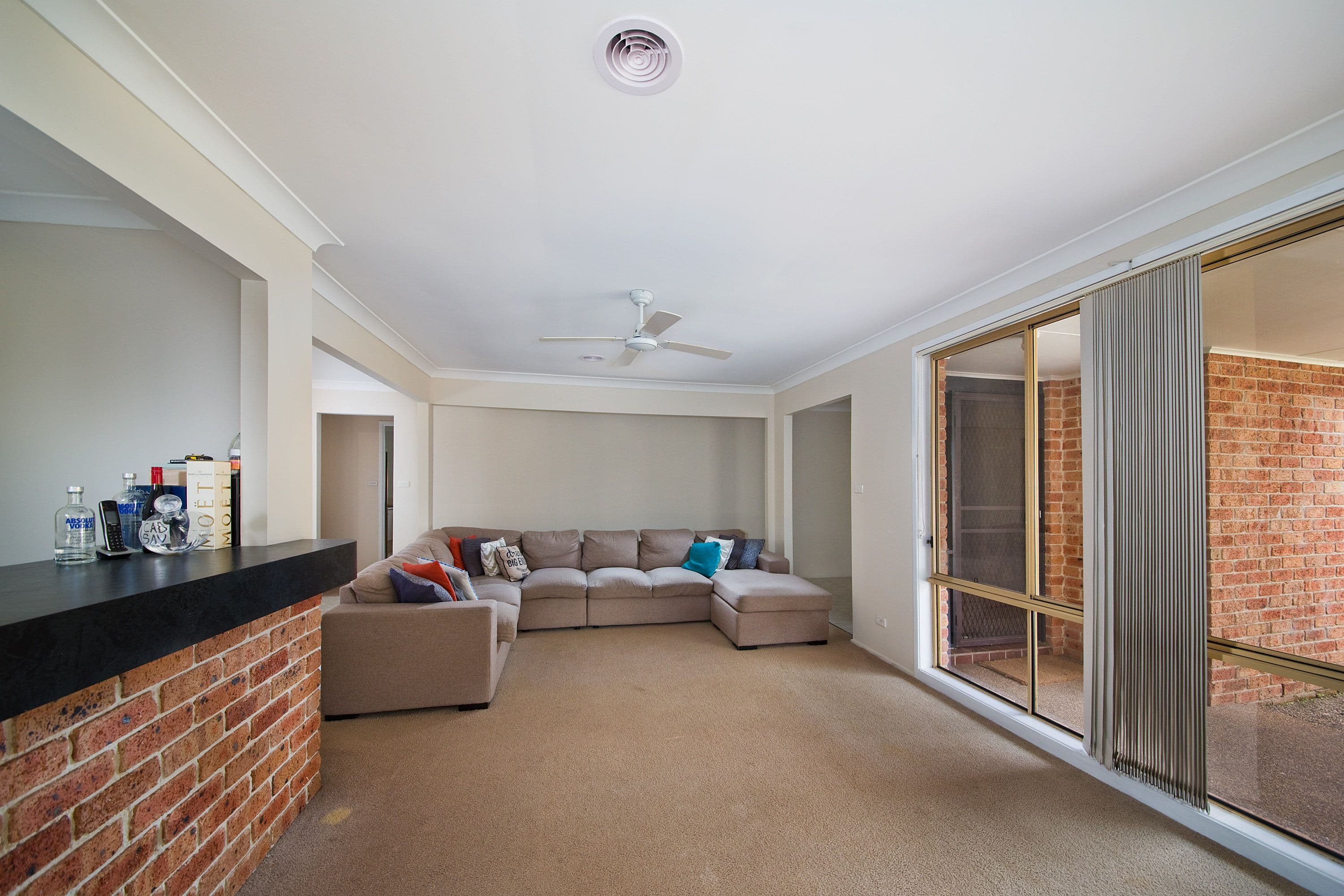 12 First Street, Blackheath - Thumbnail 3