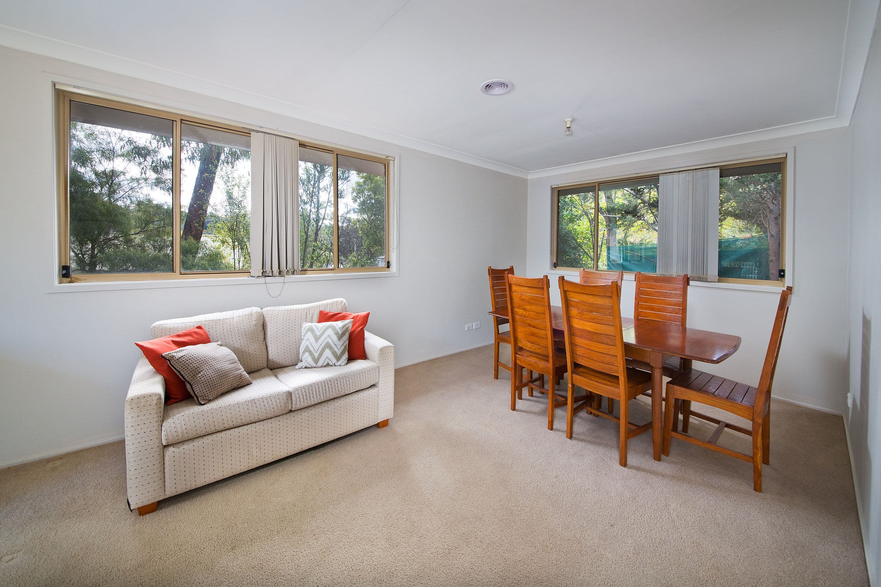12 First Street, Blackheath - Thumbnail 4