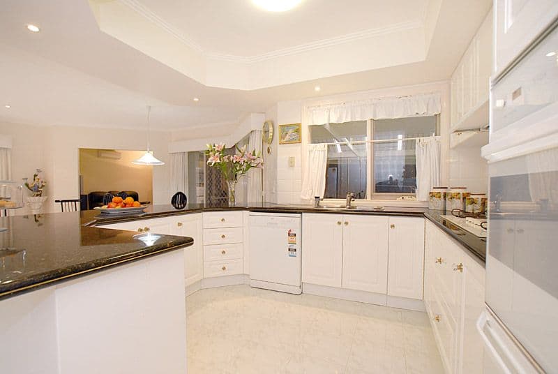 21 Hillhouse Road, TEMPLESTOWE VIC 3106, Templestowe - Thumbnail 6
