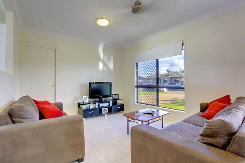 14 Armistice Street, BURDELL QLD 4818, Burdell - Thumbnail 2