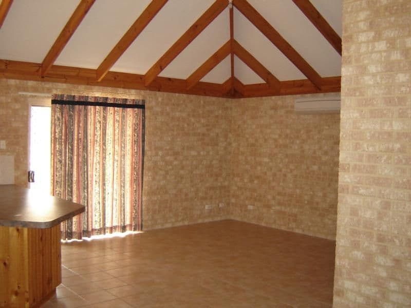 18B Seaward Drive, JURIEN BAY WA 6516, Jurien Bay - Thumbnail 2