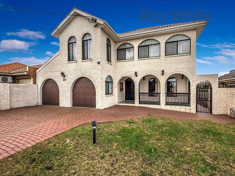 28 Perrett Avenue, St Albans VIC 3021, St Albans - Thumbnail 2