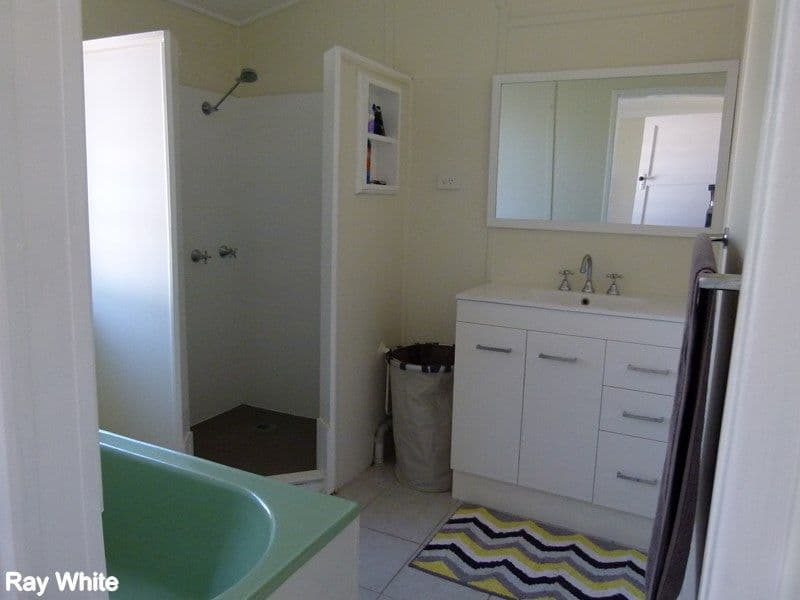 11 Thomson Street, FORBES NSW 2871, Forbes - Thumbnail 3