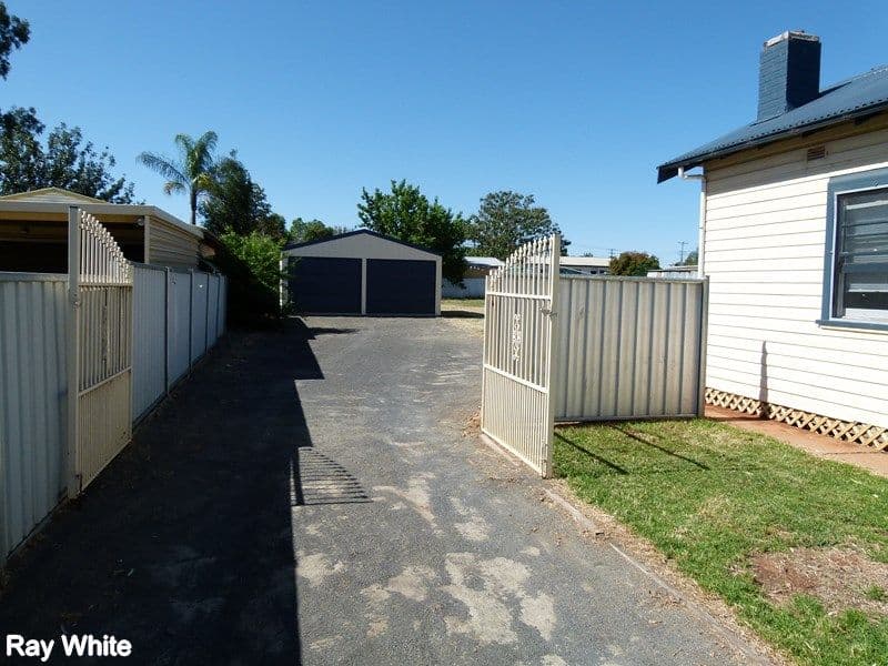 11 Thomson Street, FORBES NSW 2871, Forbes - Thumbnail 8