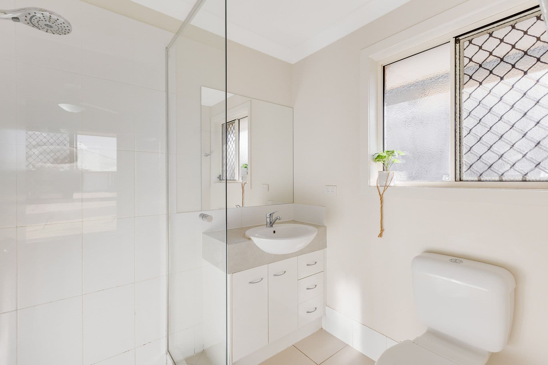 10 Mcmorrow Street, Kearneys Spring QLD 4350, Kearneys Spring - Thumbnail 7