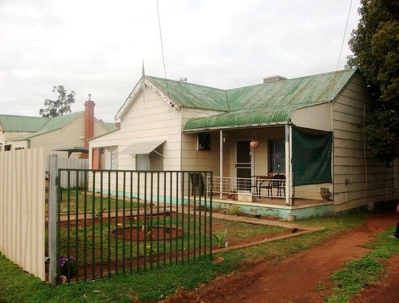 94 Molong Street, CONDOBOLIN NSW 2877, Condobolin - Thumbnail 2