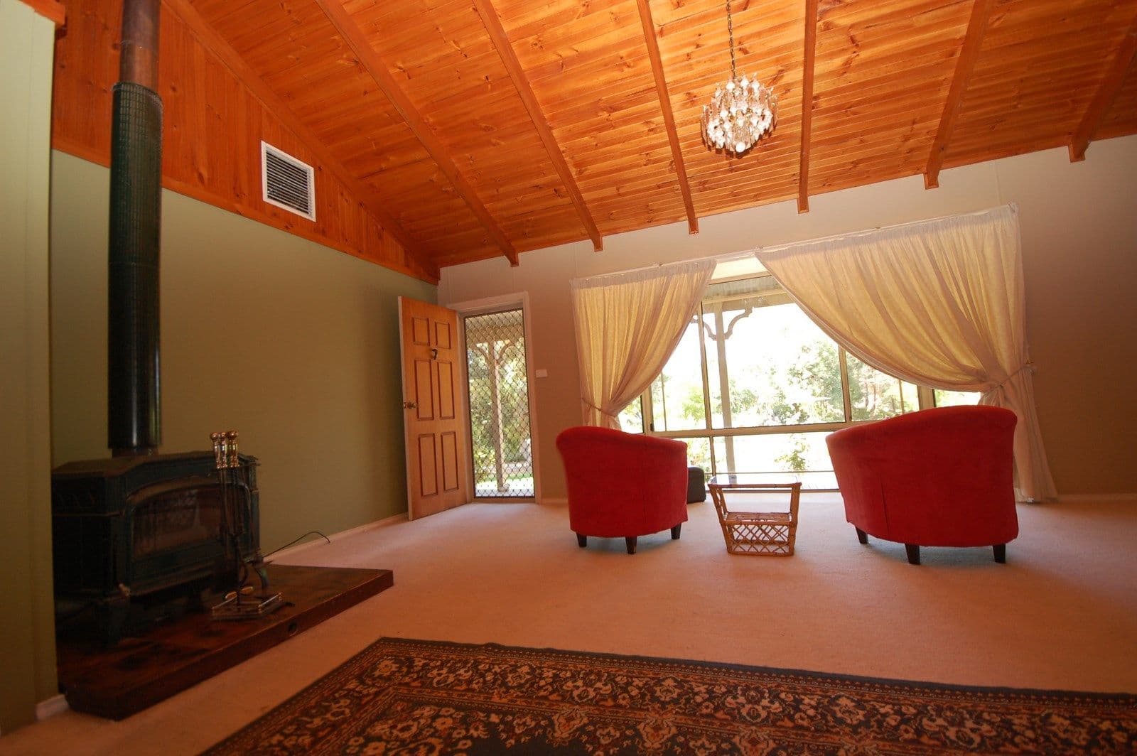 31 McAlister Street, DARLINGTON POINT NSW 2706, Darlington Point - Thumbnail 2