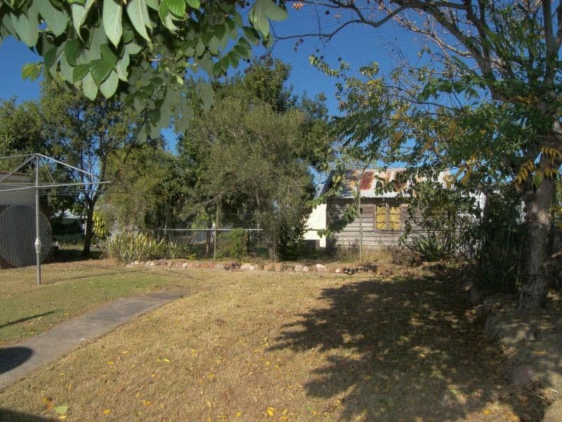 1 Lane Street, BEAUDESERT QLD 4285, Beaudesert - Thumbnail 2