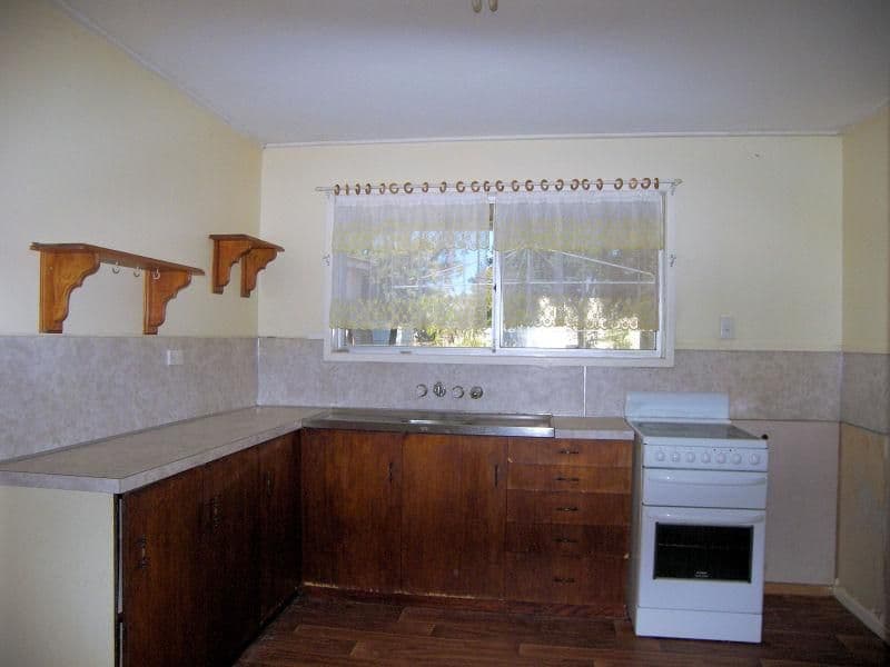 1 Lane Street, BEAUDESERT QLD 4285, Beaudesert - Thumbnail 4