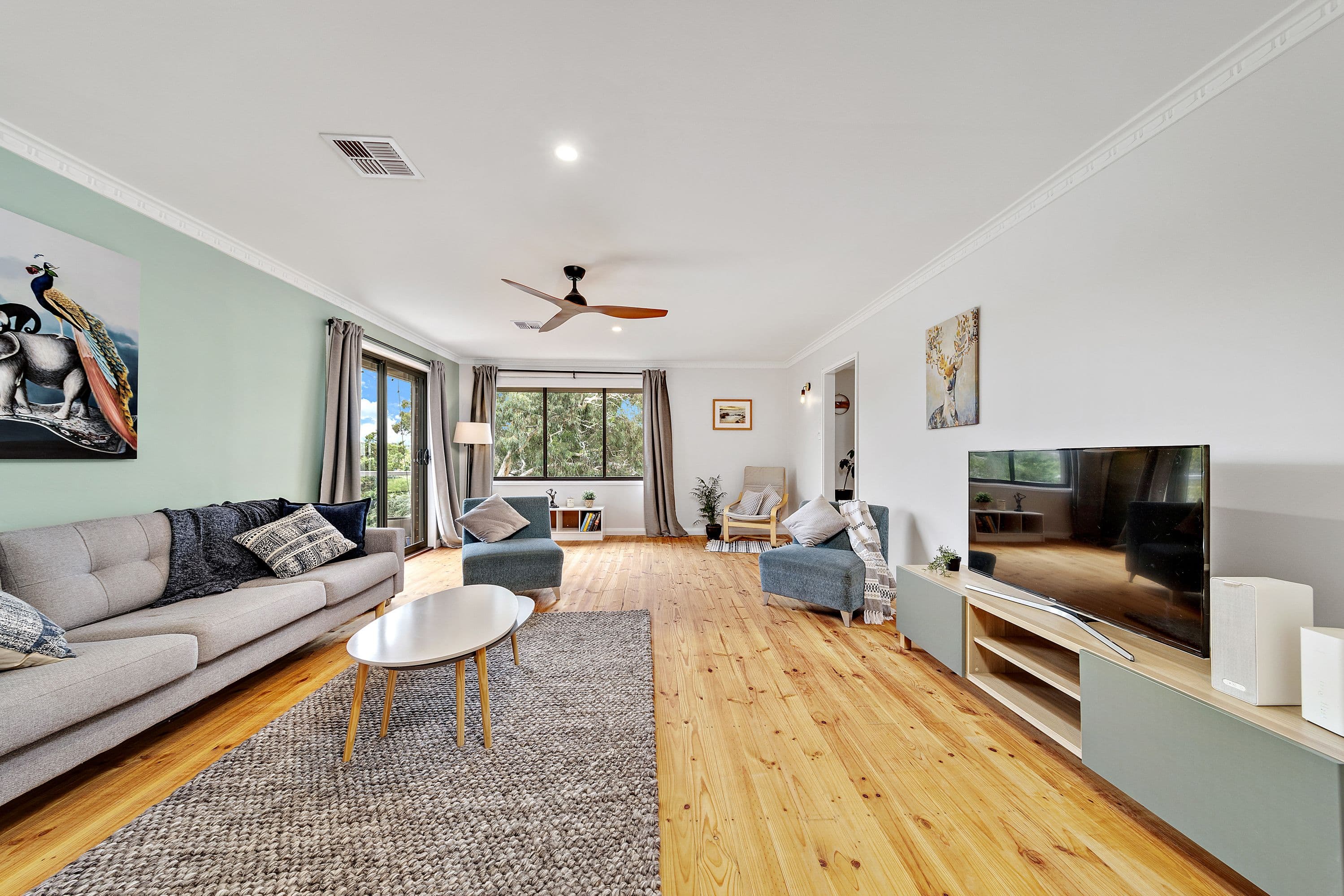 18 Lawrence Crescent, Kambah ACT 2902, Kambah - Thumbnail 5