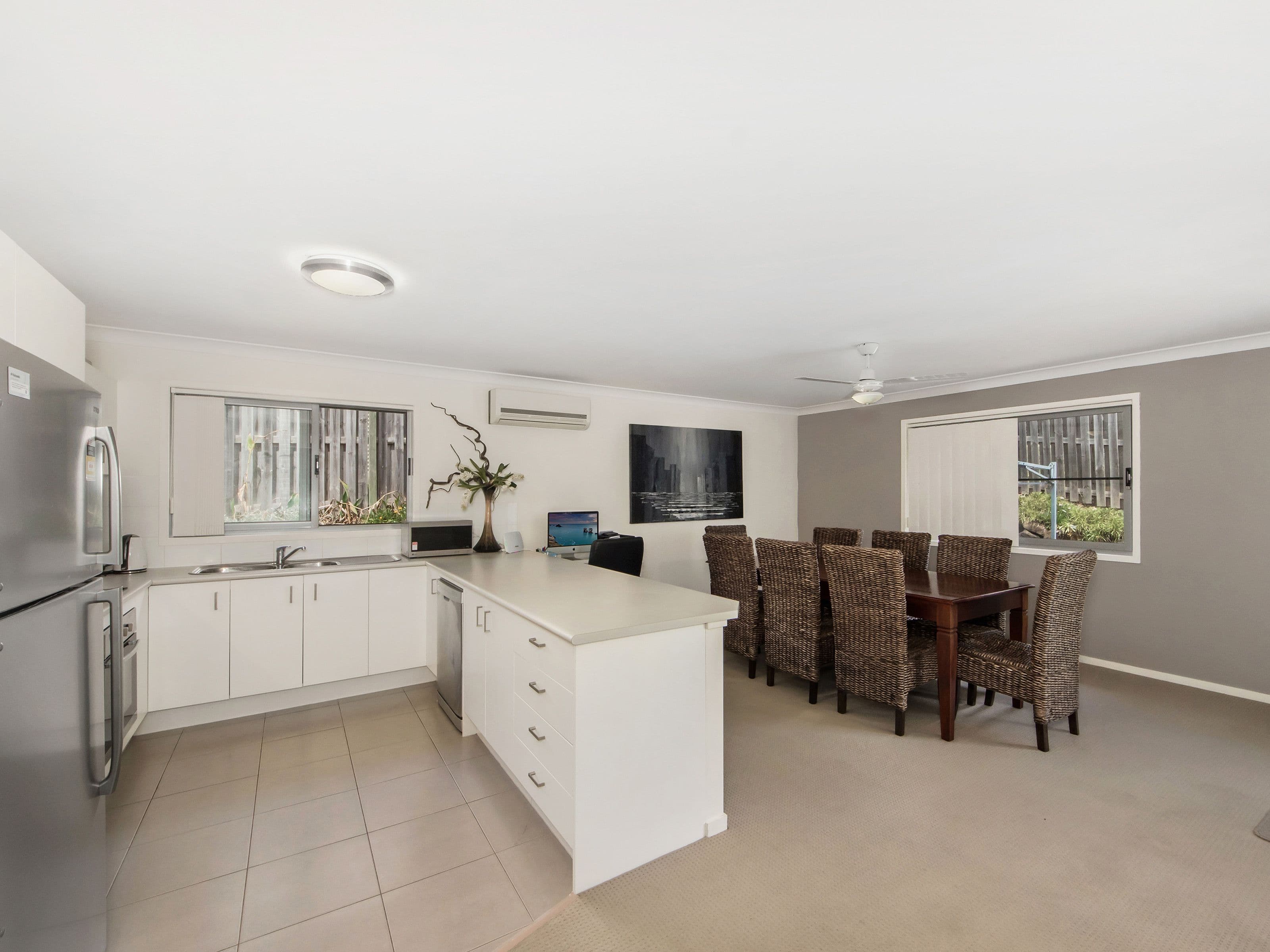 15 Saltwater Boulevard, Oxenford QLD 4210, Oxenford - Thumbnail 3