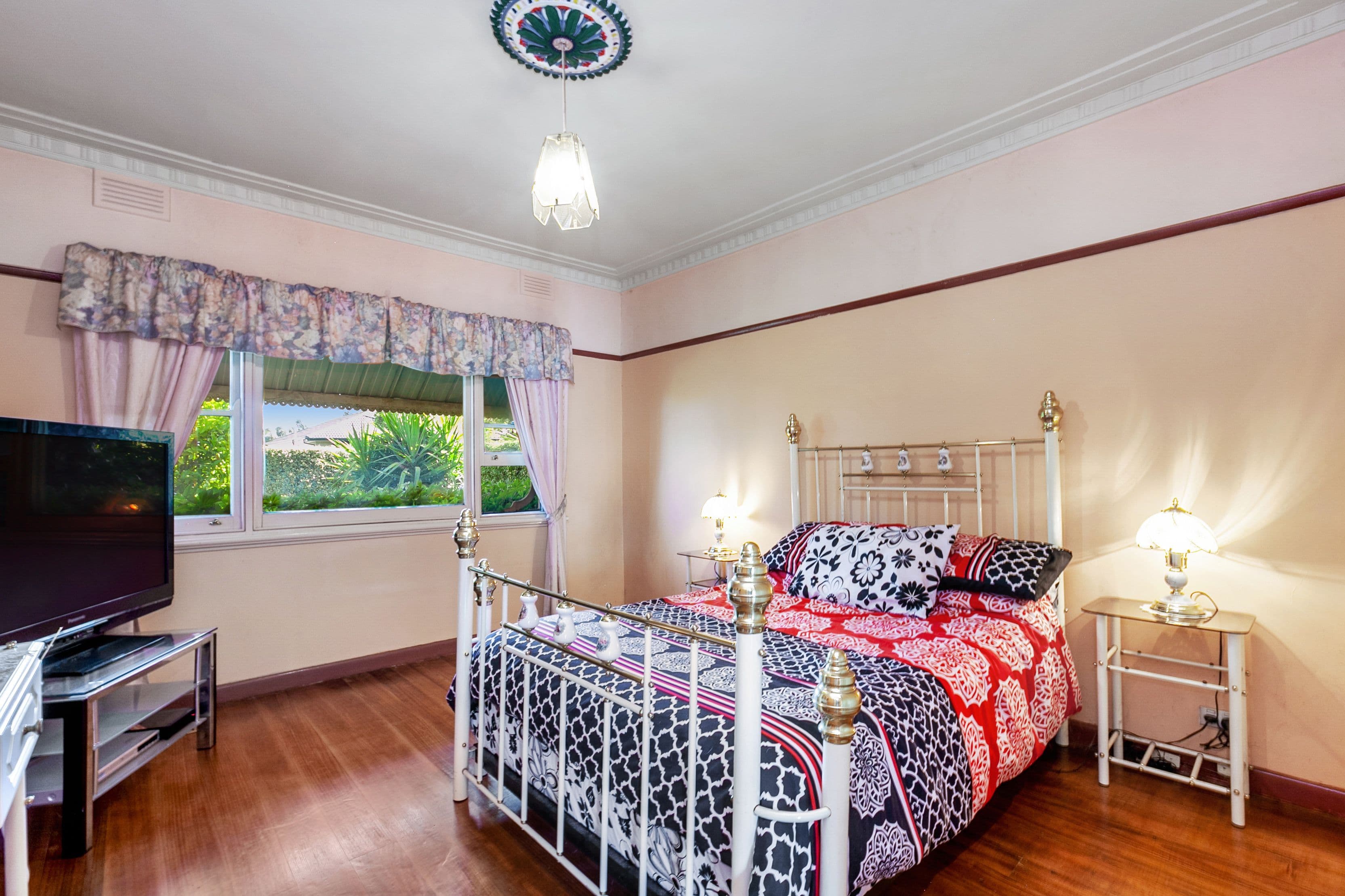 12 Merrilands Road, Reservoir VIC 3073, Reservoir - Thumbnail 6