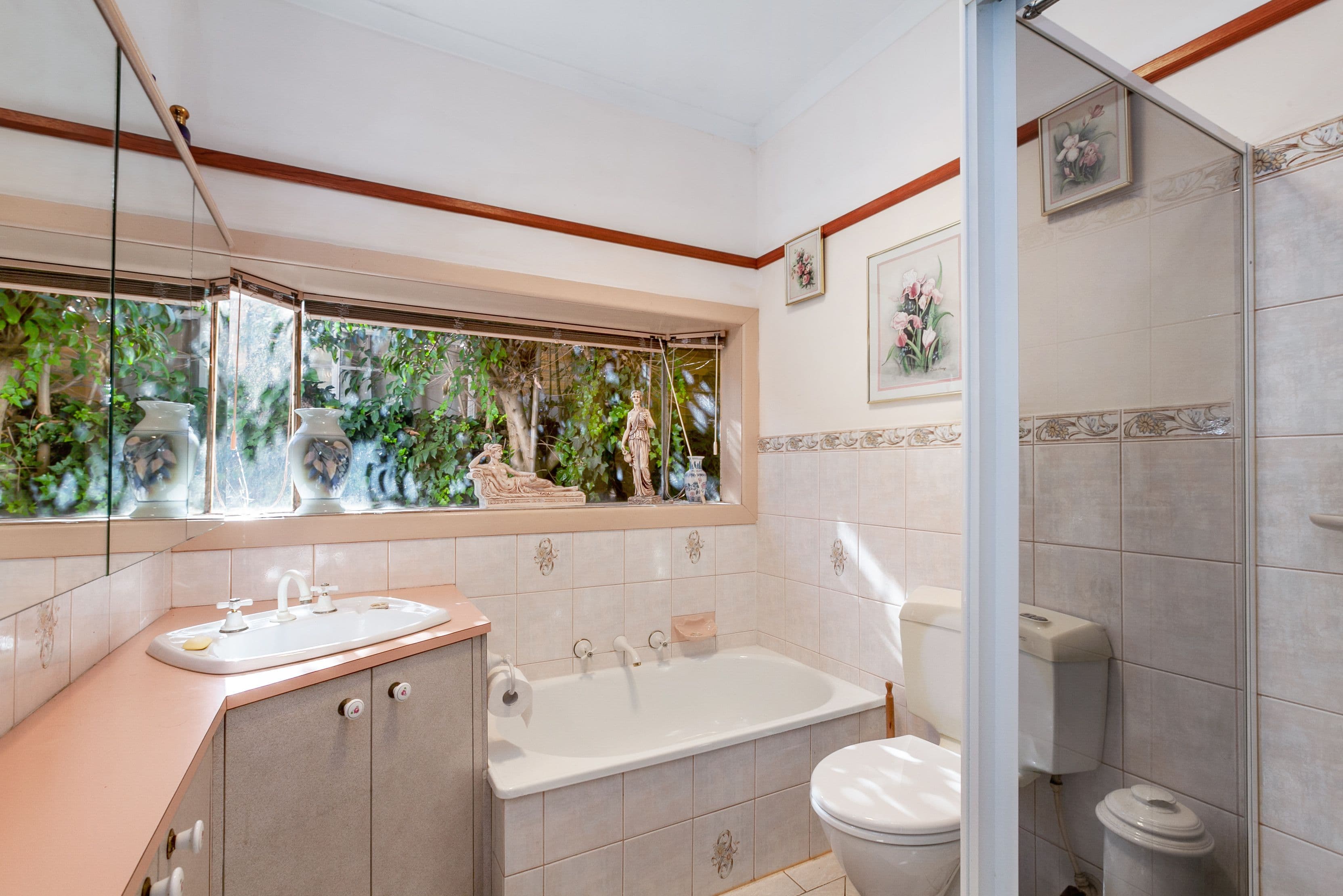 12 Merrilands Road, Reservoir VIC 3073, Reservoir - Thumbnail 8