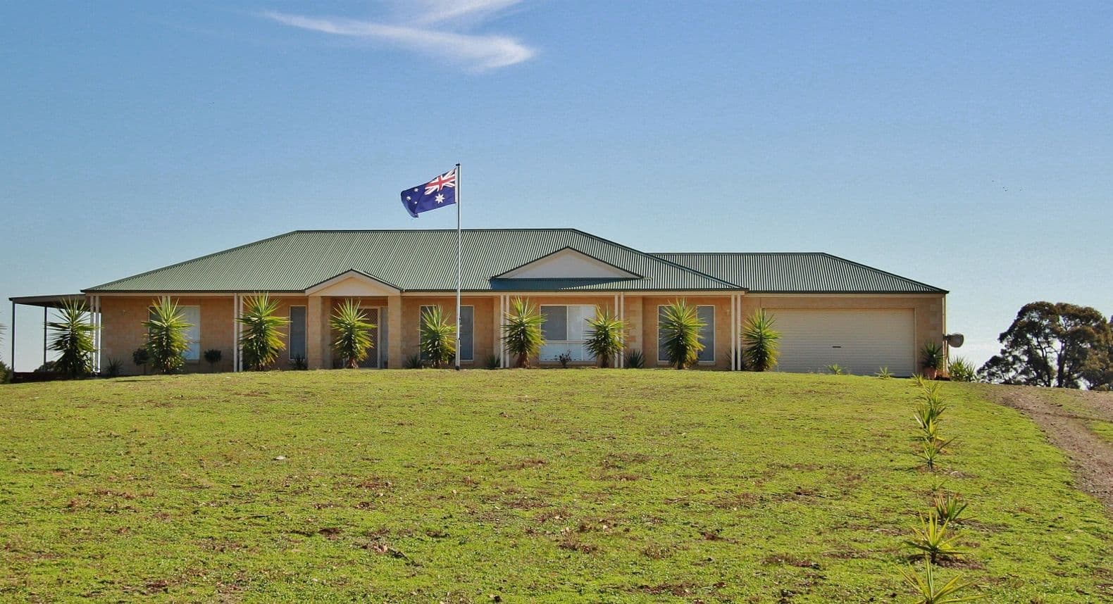 175 McLennan Road, Heathcote VIC 3523, Heathcote - Image 1