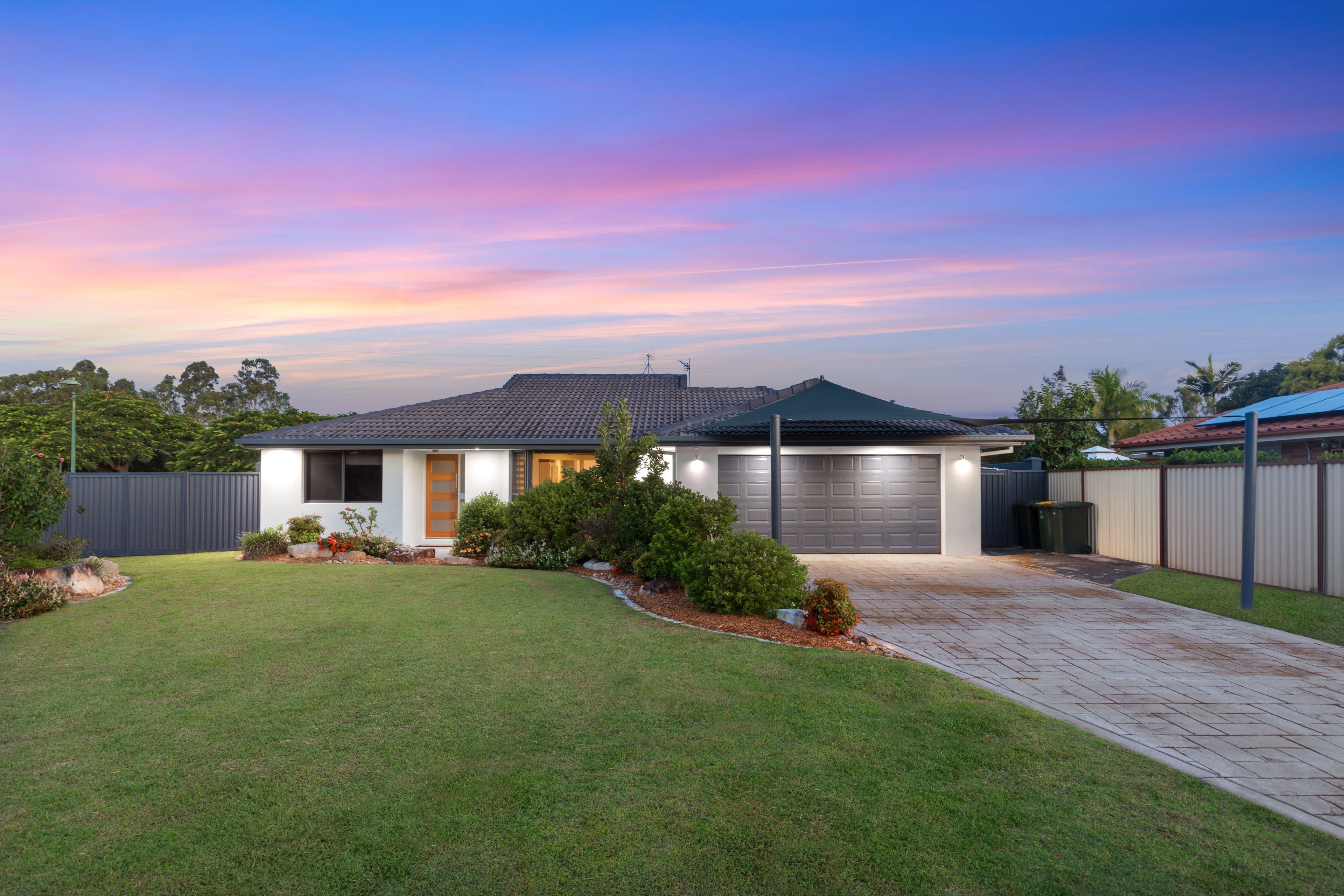 33 Port Jackson Boulevard, Clear Island Waters QLD 4226, Clear Island Waters - Thumbnail 3
