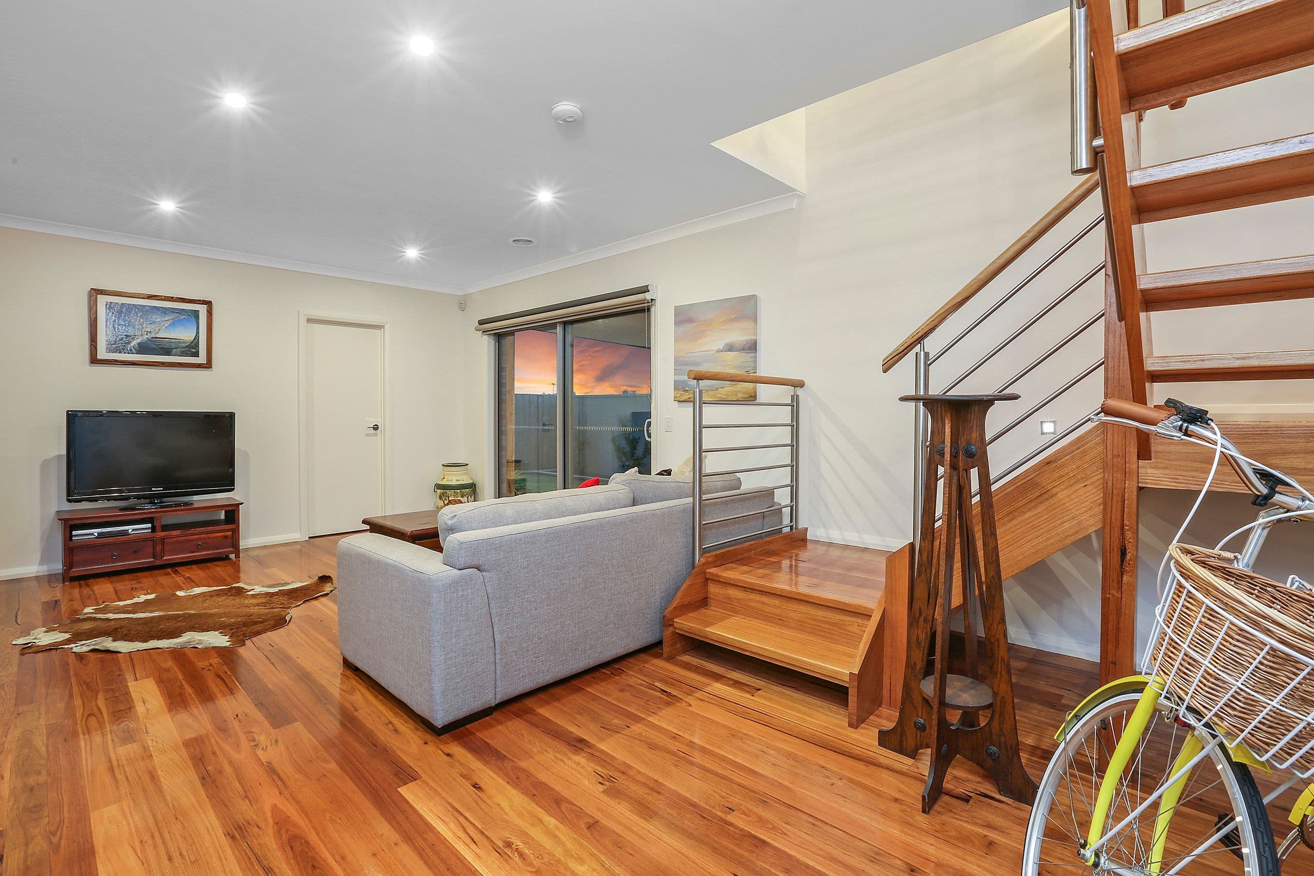 37 Swanbourne Avenue, Highton VIC 3216, Highton - Thumbnail 3
