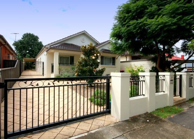 17 Kamarooka Drive, Wattle Glen, Wattle Glen - Image 1