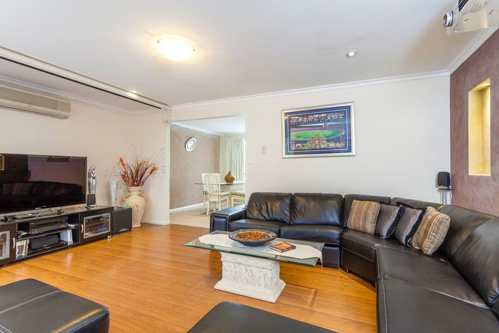 23 Truscott Street, WHITTINGTON VIC 3219, Whittington - Thumbnail 7