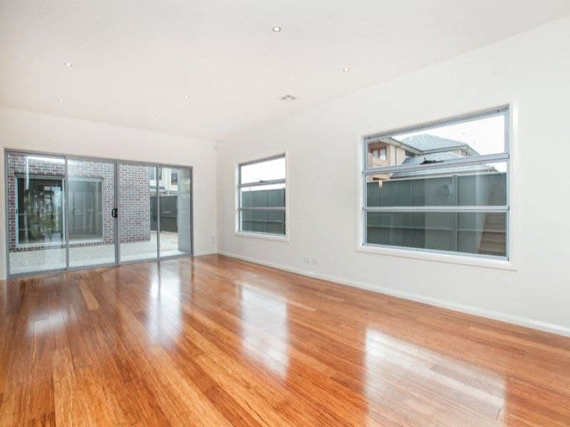 41 Marine Parade, Caroline Springs - Thumbnail 7