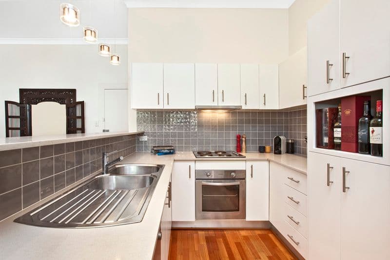 28-32 Pine Street, CHIPPENDALE NSW 2008, Chippendale - Thumbnail 2