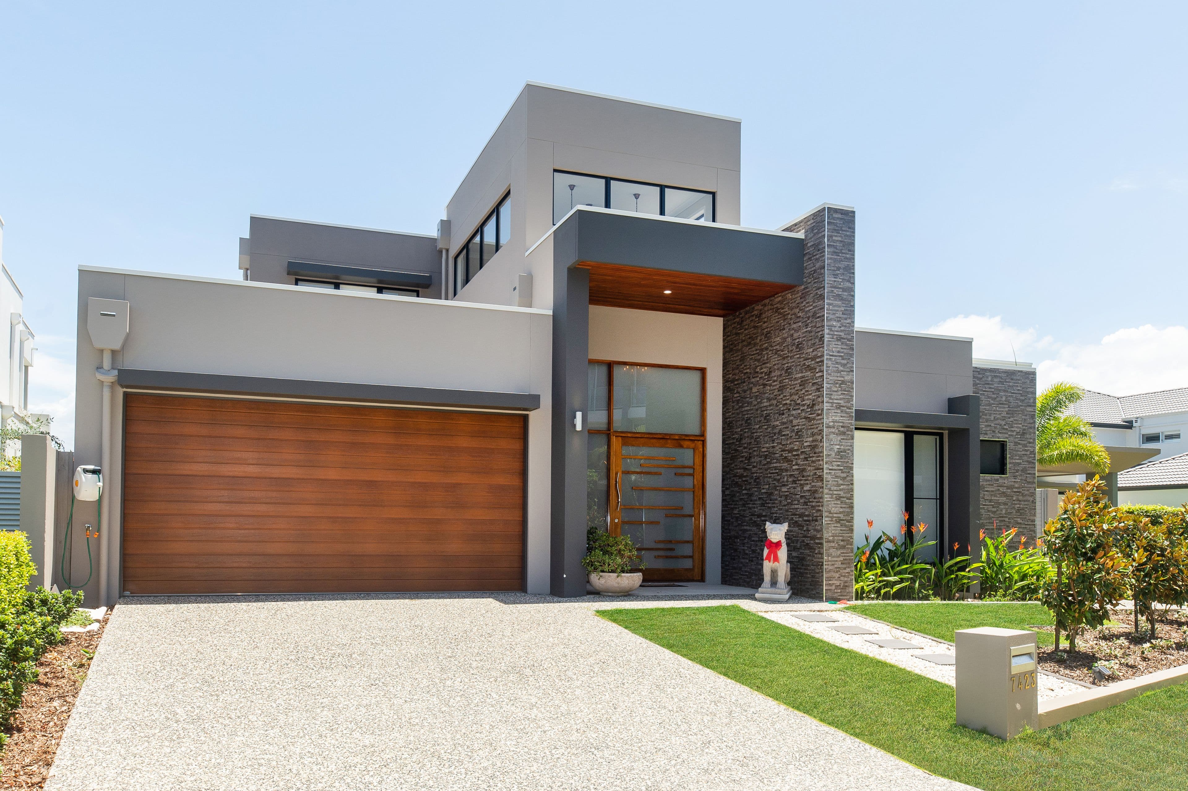 7423 Ellensbrook Drive, Hope Island QLD 4212, Hope Island - Thumbnail 3