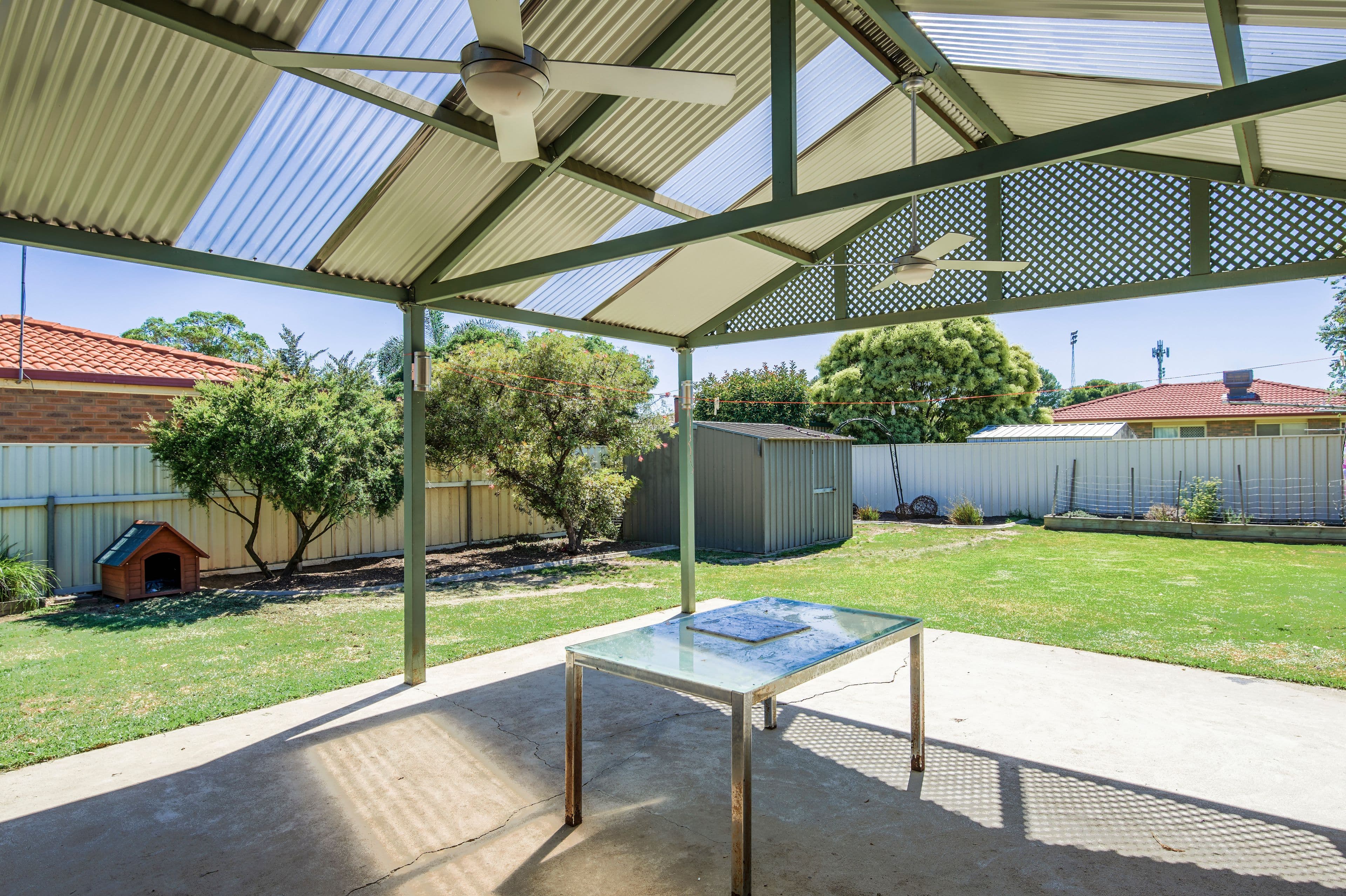 7 Elanora Place, Glenfield Park - Thumbnail 3