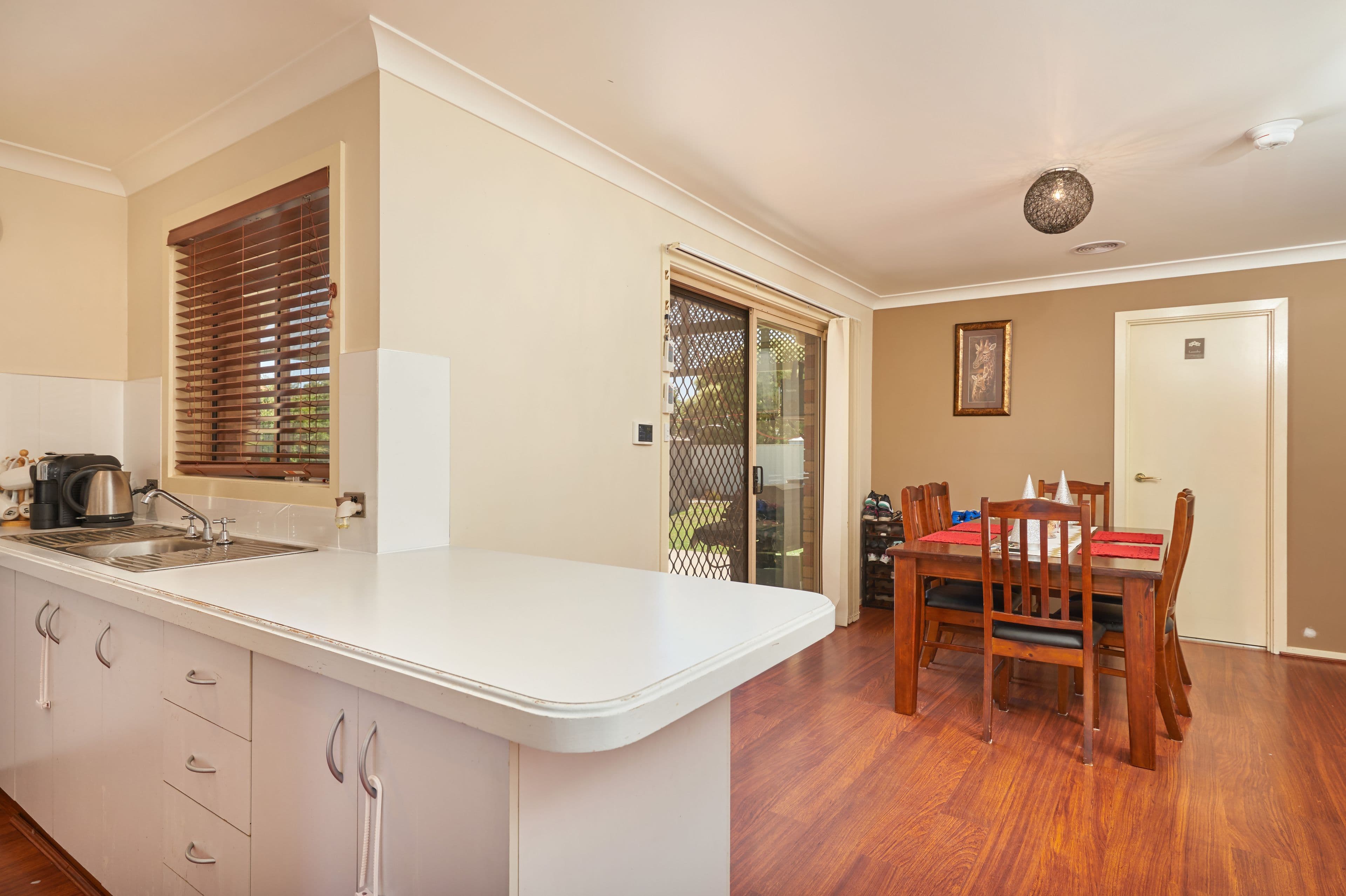 7 Elanora Place, Glenfield Park - Thumbnail 5