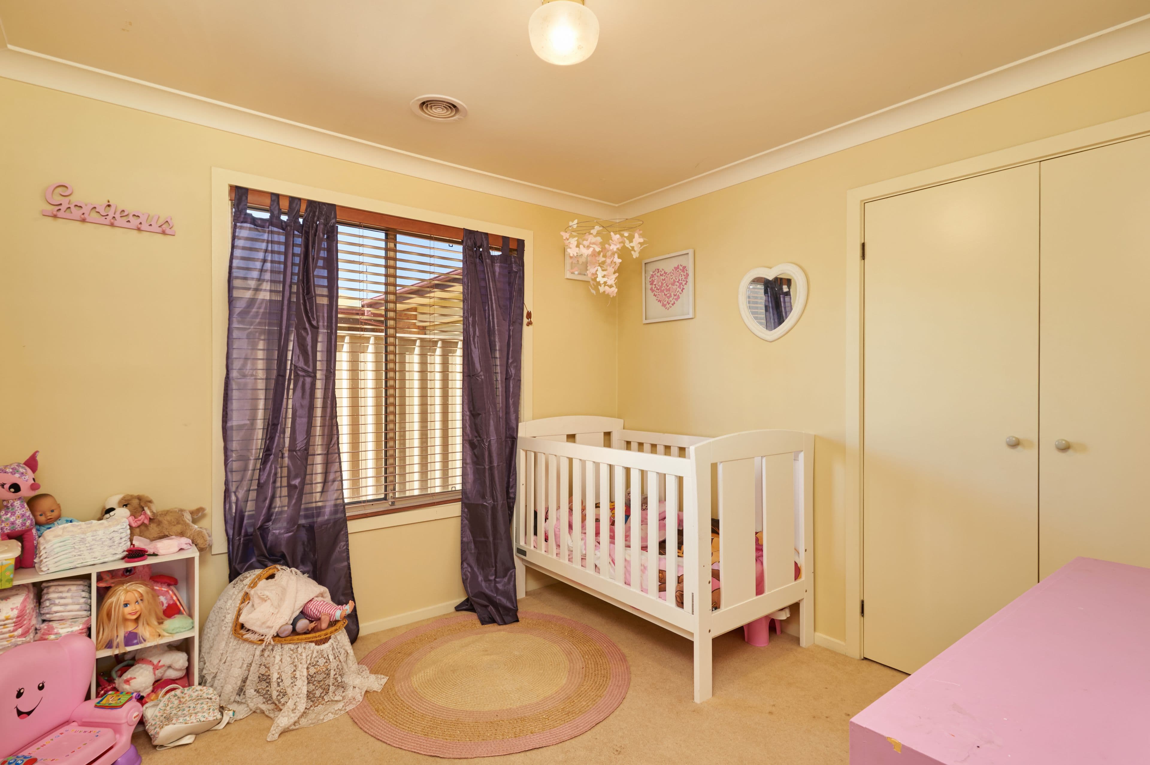 7 Elanora Place, Glenfield Park - Thumbnail 6