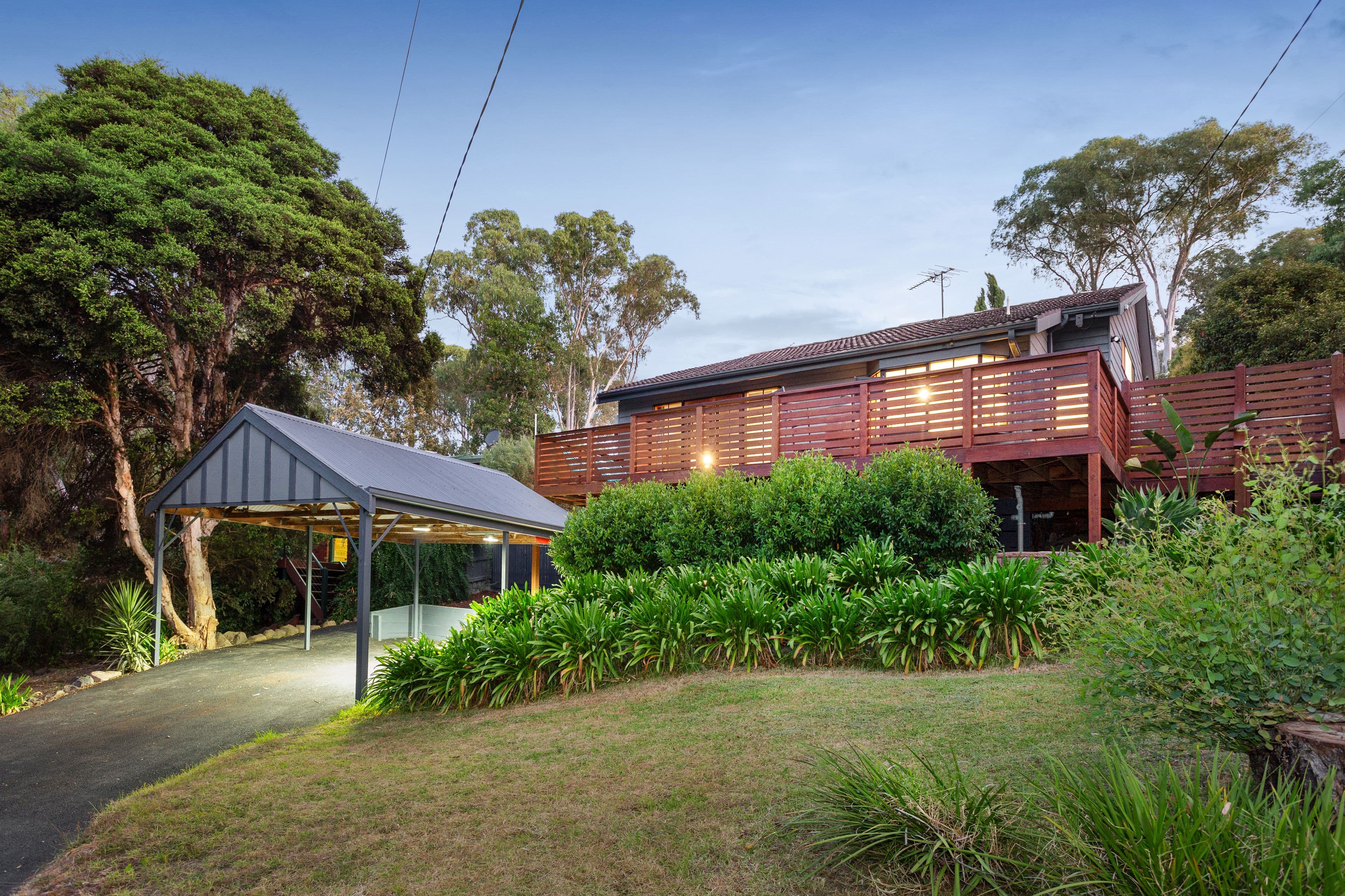 30 Bishop Avenue, Diamond Creek VIC 3089, Diamond Creek - Thumbnail 2