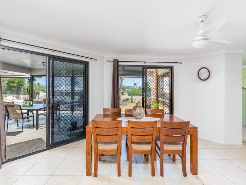 39 Pat Slattery Place, Lowood - Thumbnail 4
