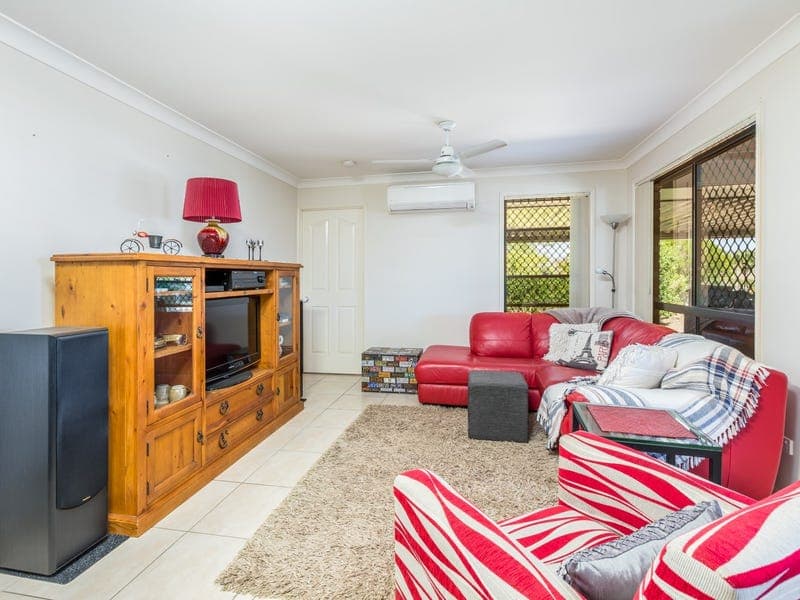 39 Pat Slattery Place, Lowood - Thumbnail 5