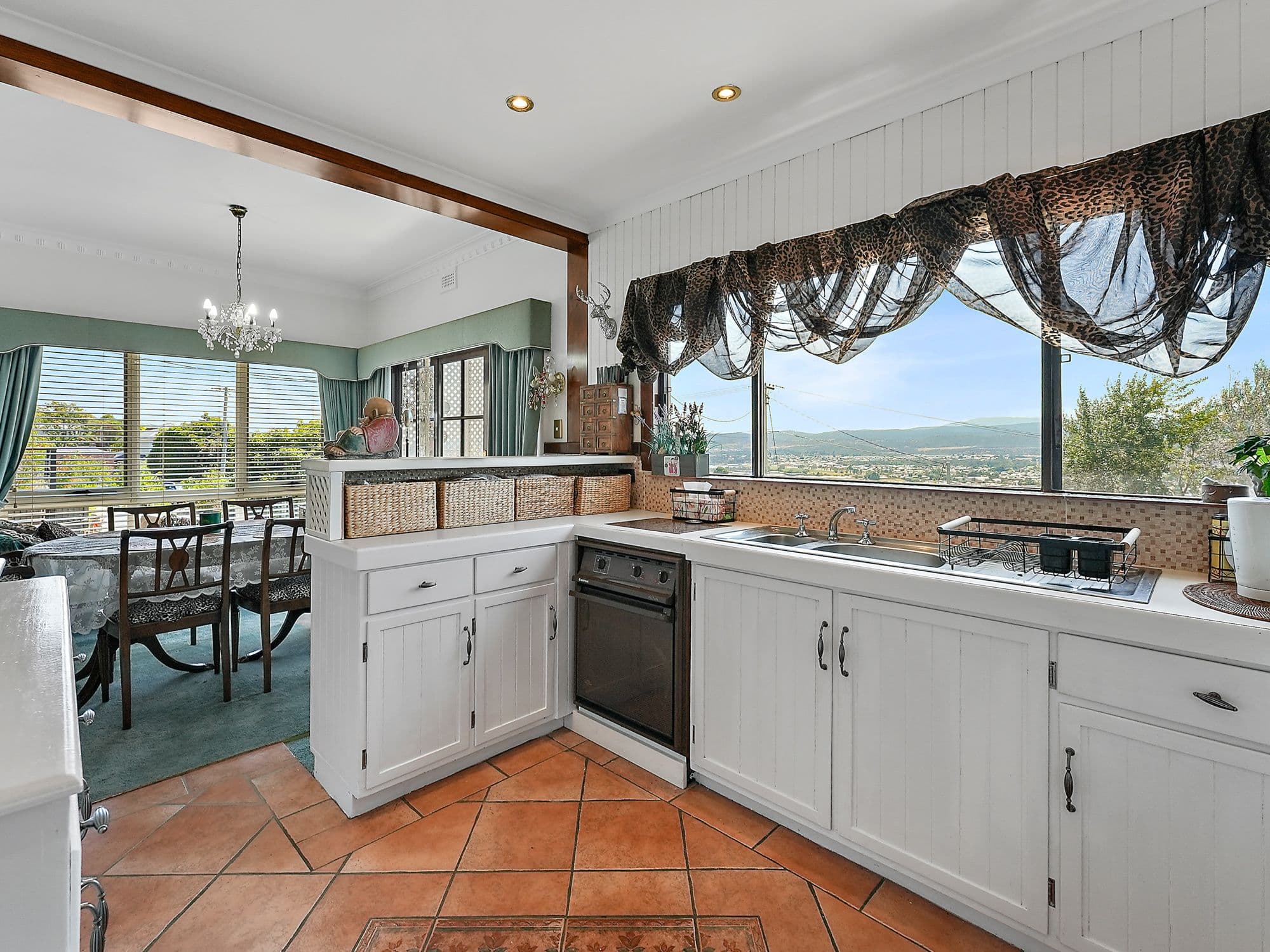 11 Osborne Avenue, Trevallyn TAS 7250, Trevallyn - Thumbnail 6