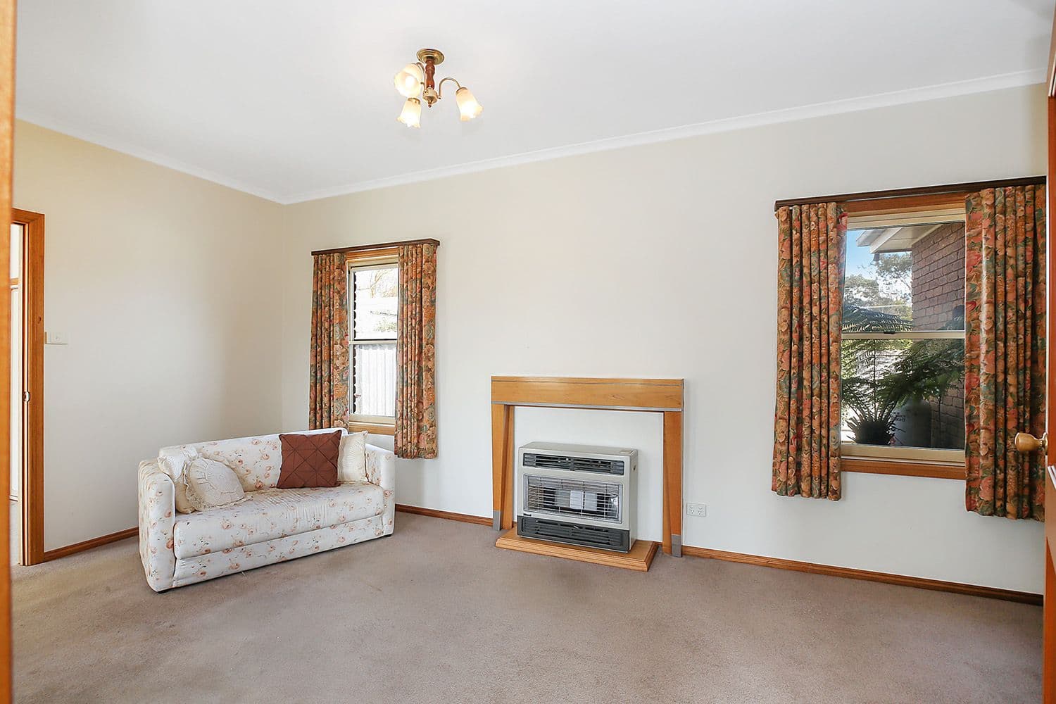 27 Tait Street, Camperdown VIC 3260, Camperdown - Thumbnail 4