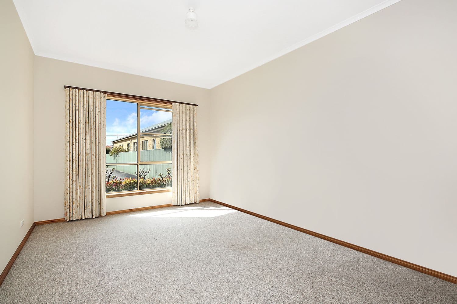 27 Tait Street, Camperdown VIC 3260, Camperdown - Thumbnail 6