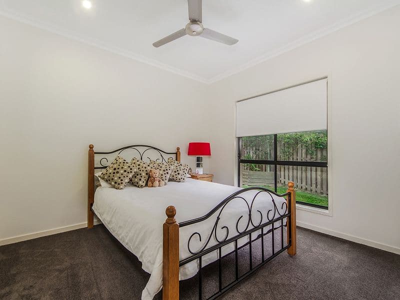 37 Richardson Crescent, UPPER COOMERA QLD 4209, Upper Coomera - Thumbnail 7