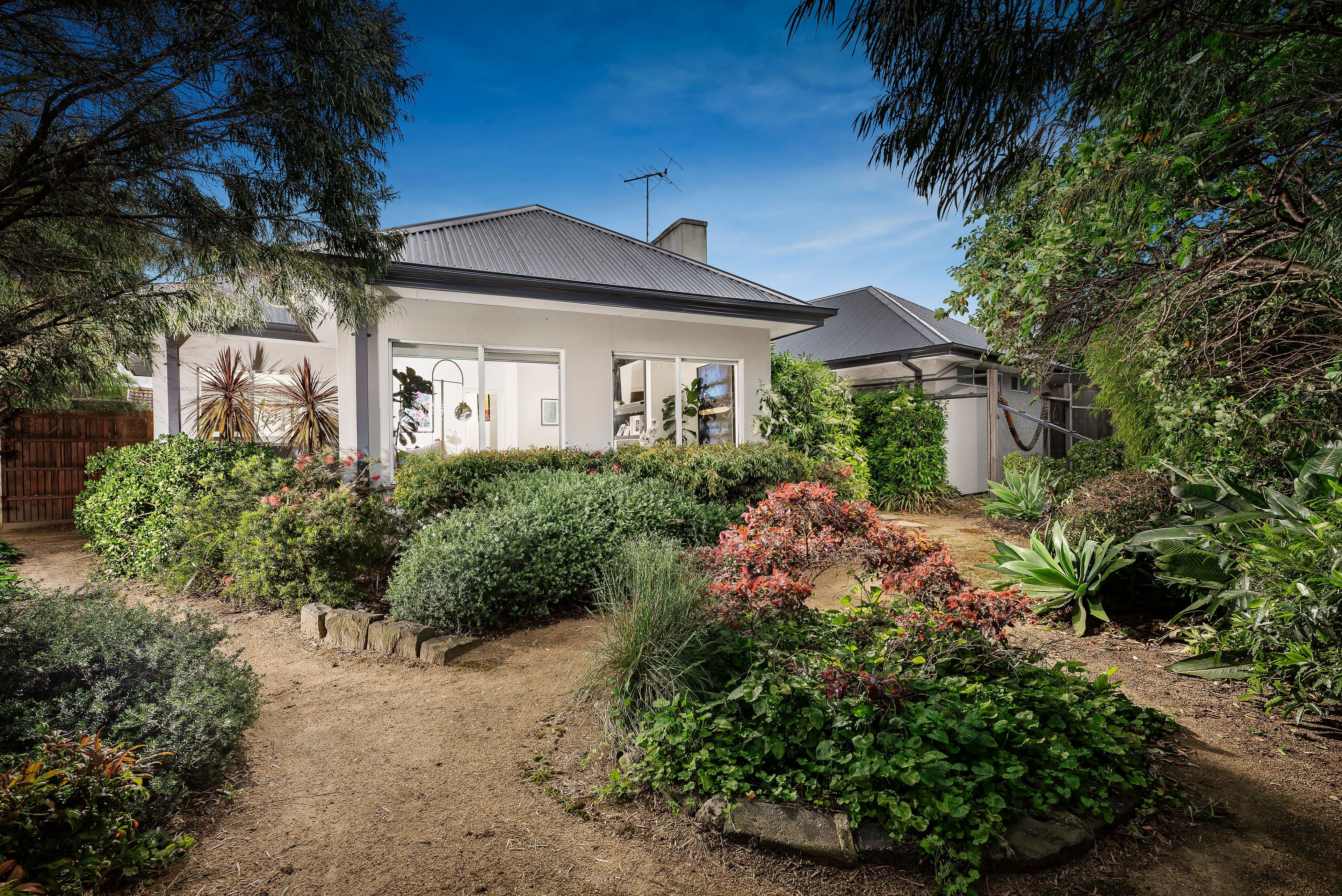 286 Warrigal Road, Oakleigh South VIC 3167, Oakleigh South - Thumbnail 2