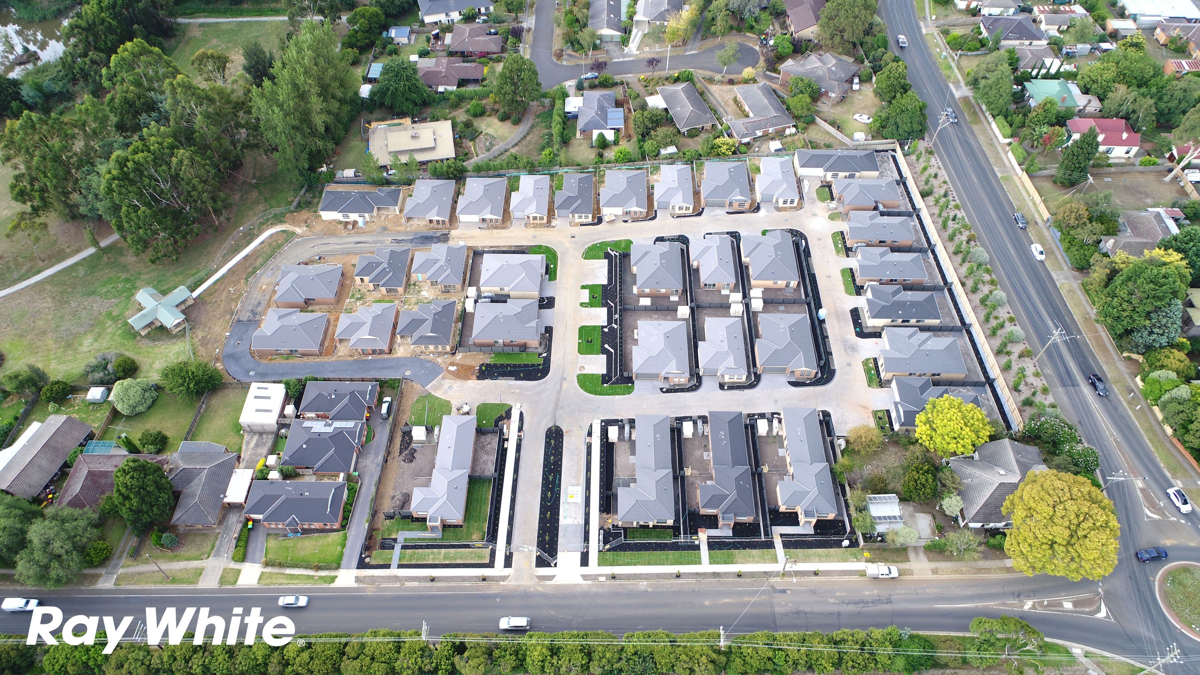 Unit 18 125-131 Sutton Street, Warragul VIC 3820, Warragul - Image 1