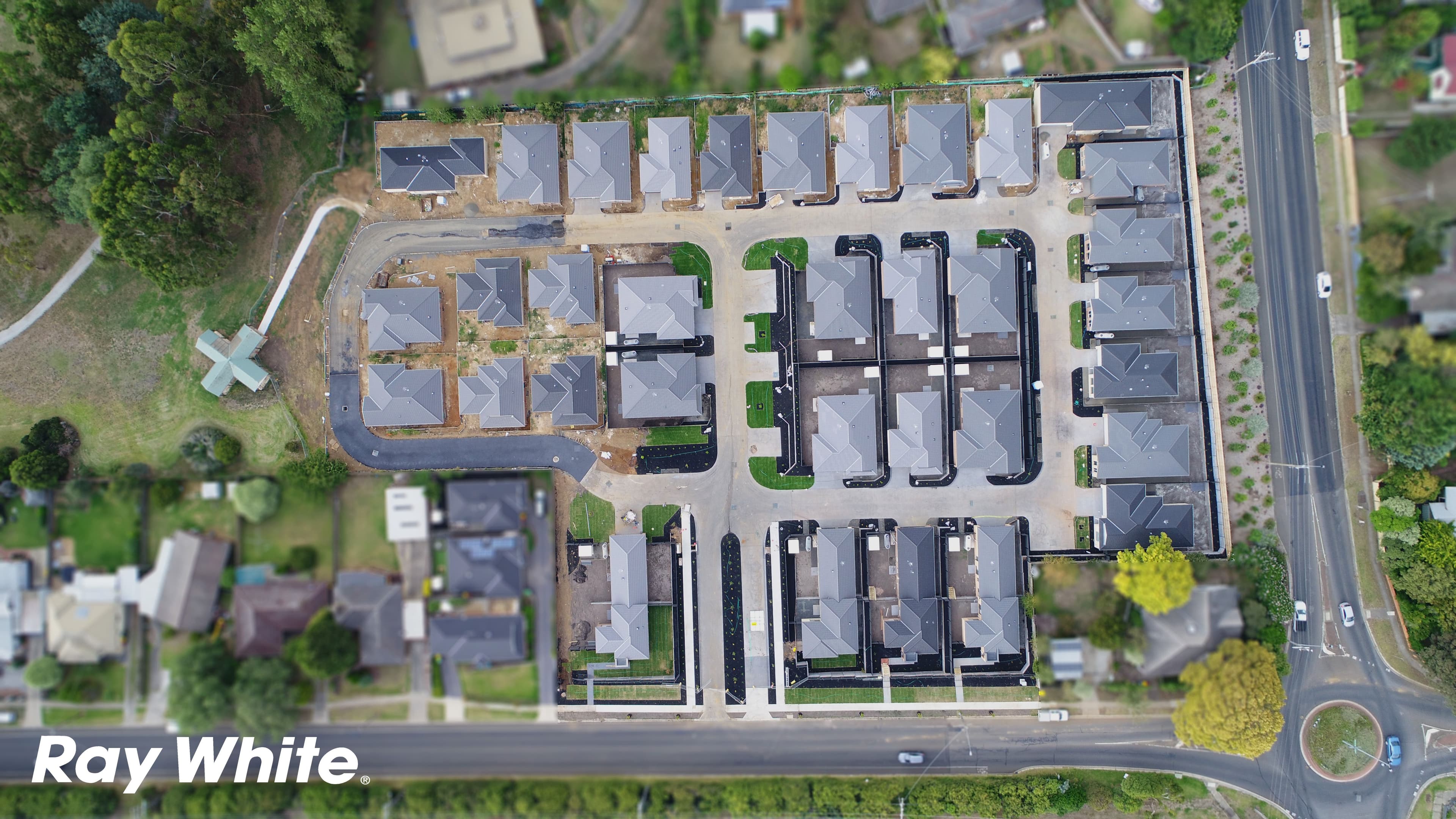 Unit 18 125-131 Sutton Street, Warragul VIC 3820, Warragul - Thumbnail 2