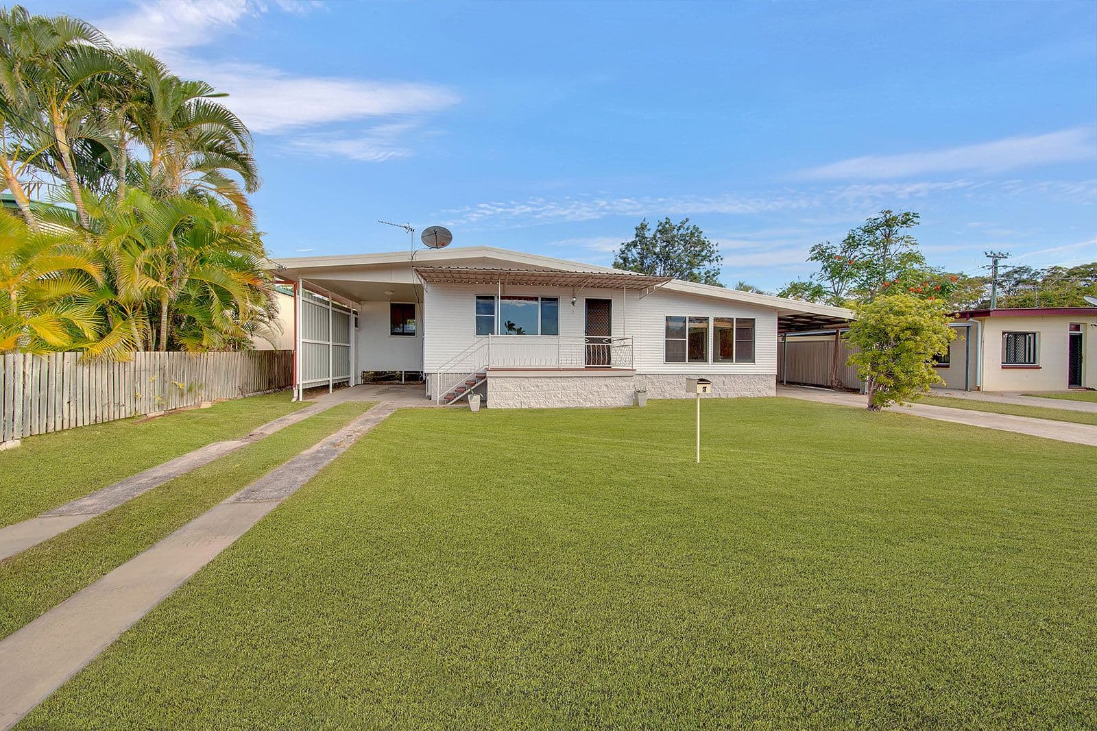 3 Smith Street, West Gladstone QLD 4680, West Gladstone - Image 1