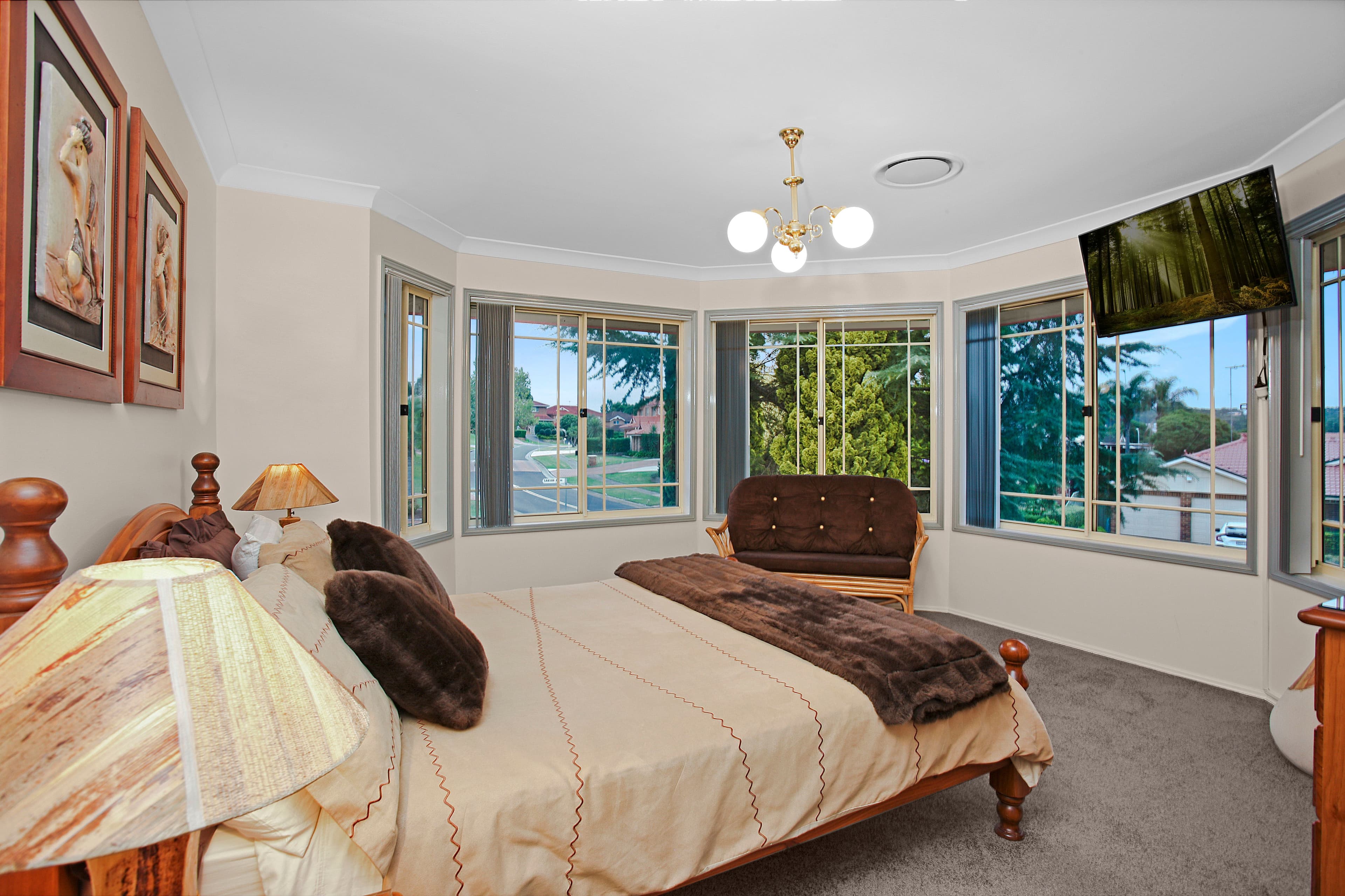 31 Edinburgh Circuit, Cecil Hills - Thumbnail 7